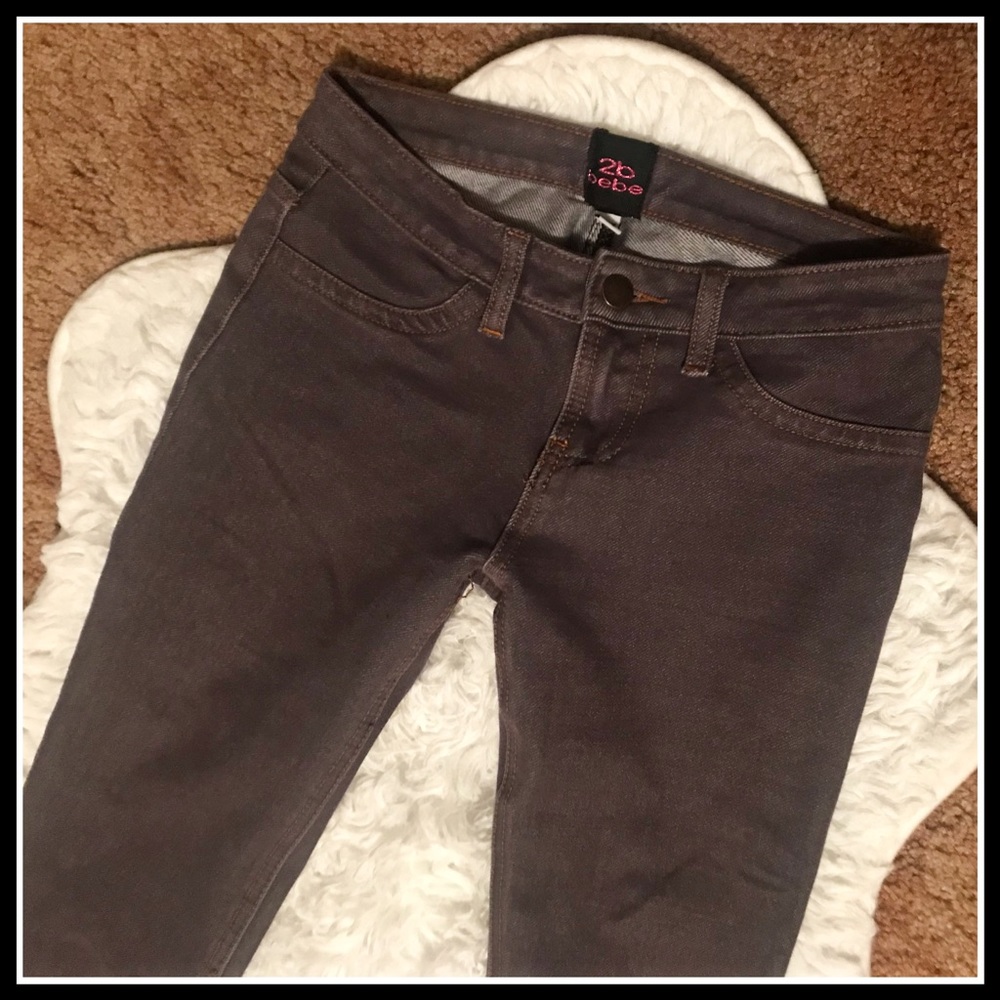COPY - ✨ BEBE Stretch Skinny Jegging jeans SIze 2